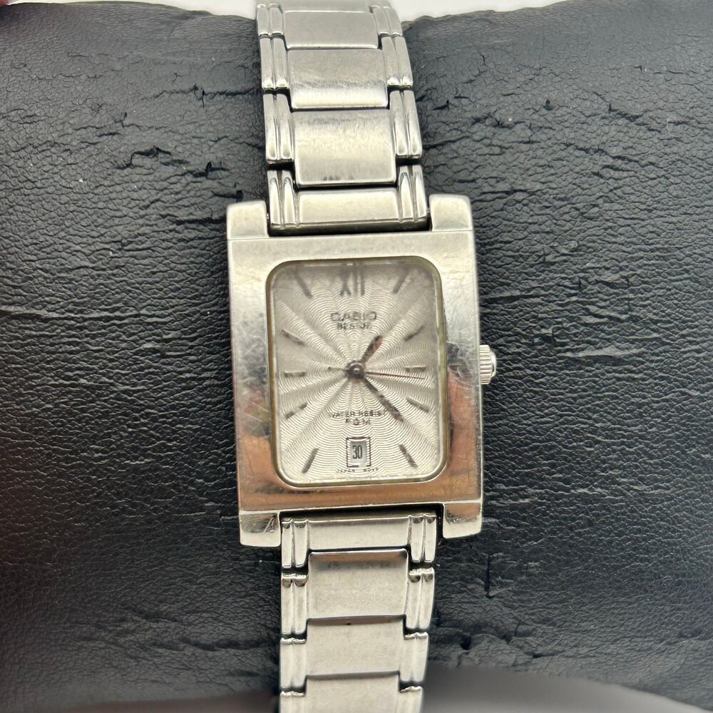 Casio Beside BEL-100 Silver-tone Stainless Steel Watch Working New Battery